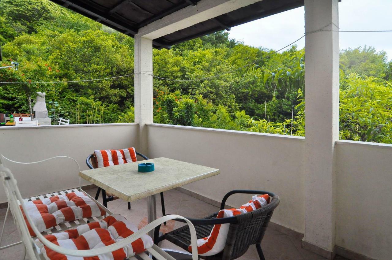 Apartments Banicevic Tivat Luaran gambar